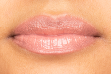 Load image into Gallery viewer, Stunning Lipgloss
